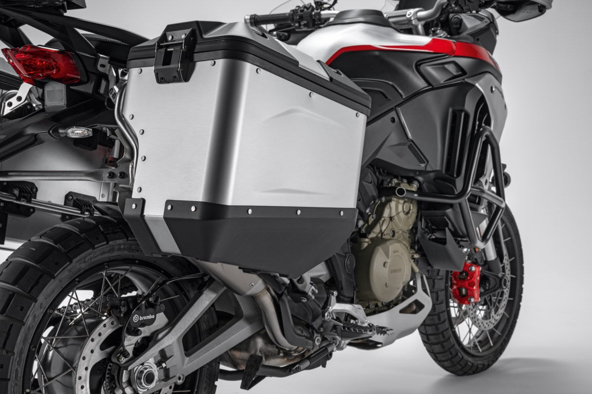 96782141AA - Subframes for aluminum side panniers