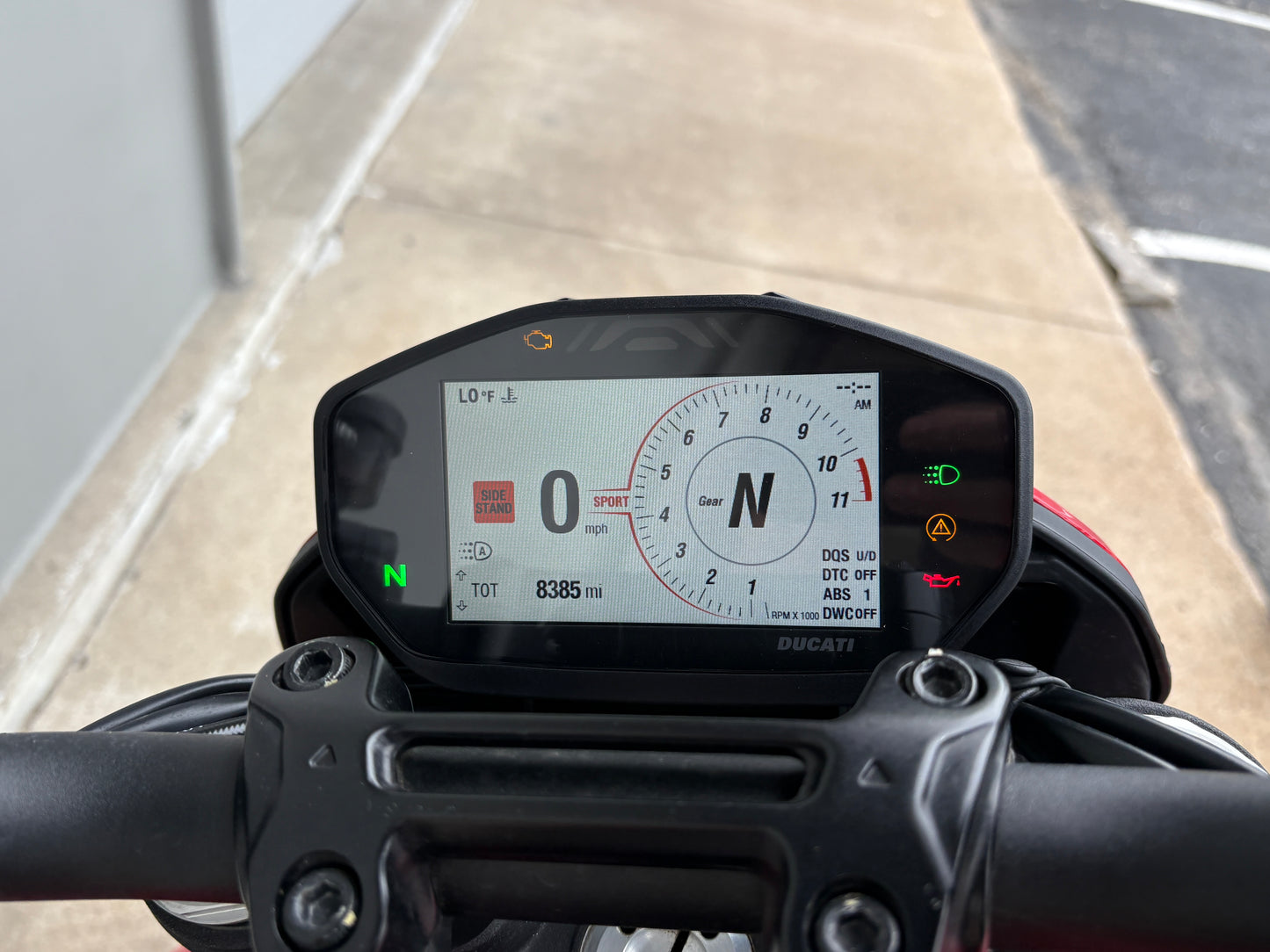 PREMIUM PREOWNED 2022 Ducati Hypermotard 950 (2033)