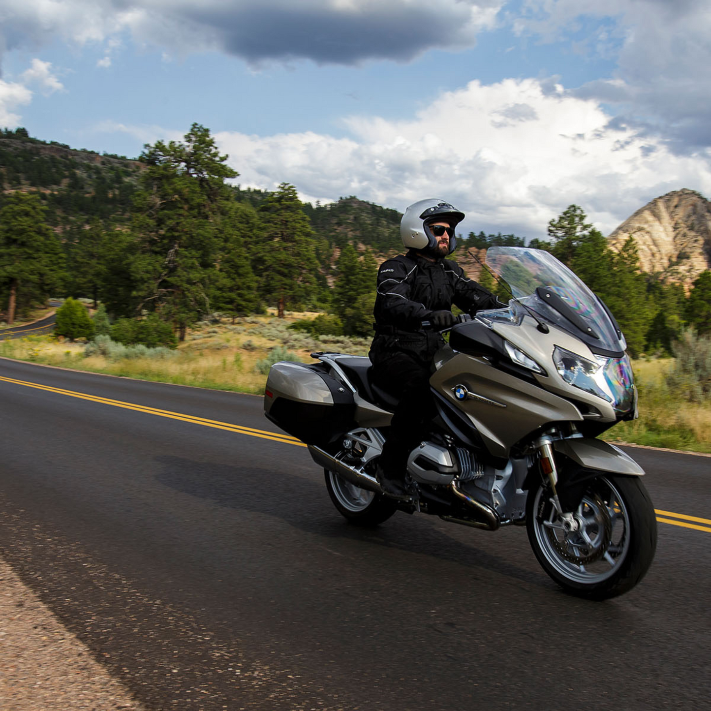 SHOEI - RJ Platinum-R - BLACK