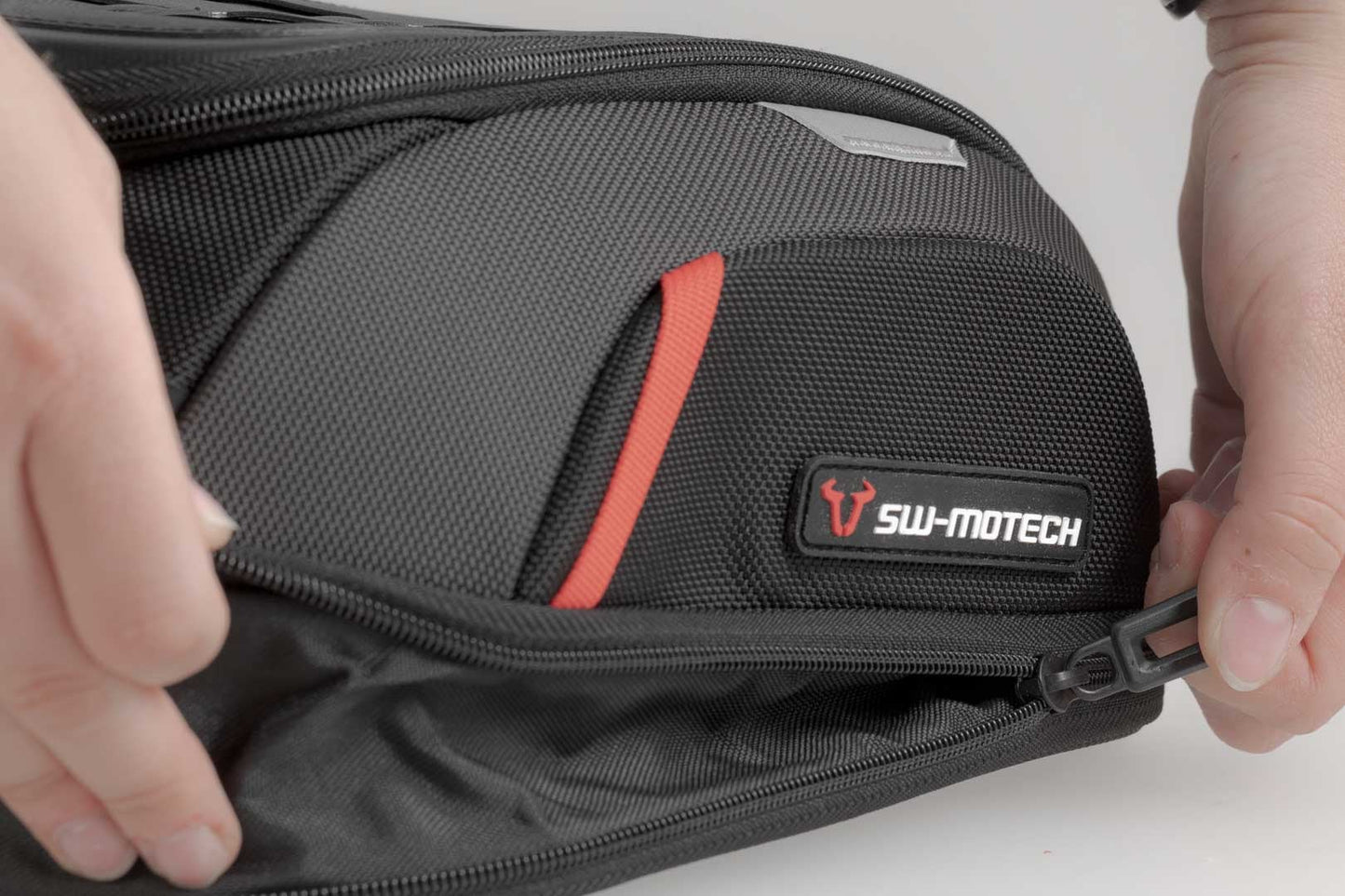 BC.TRS.00.110.30000 - SW-MOTECH - PRO Micro tank bag - 3-5 l
