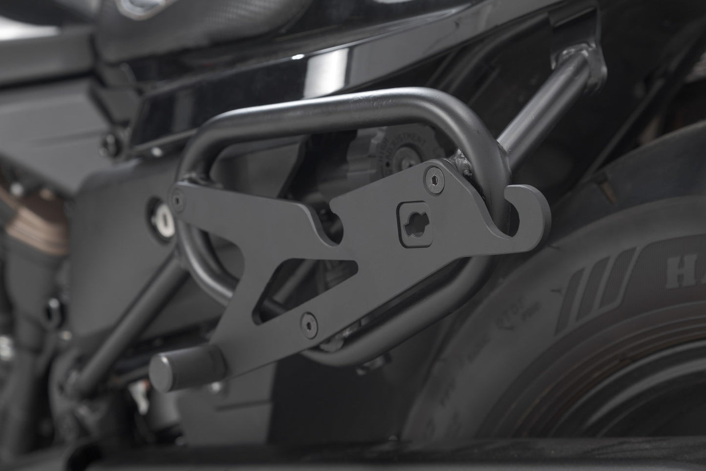 HTA.00.682.15000 - SW-MOTECH - Adapter plate SLH for SLC - Universal For left side - BLACK