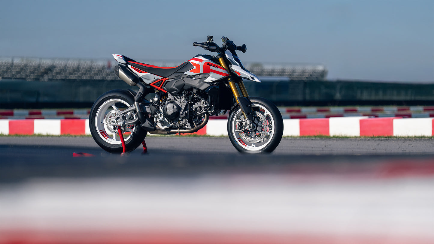 2026 Ducati Hypermotard V2 SP