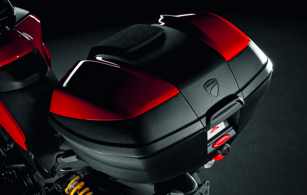 96780711A Cover set RED for plastic top case Multistrada 1200
