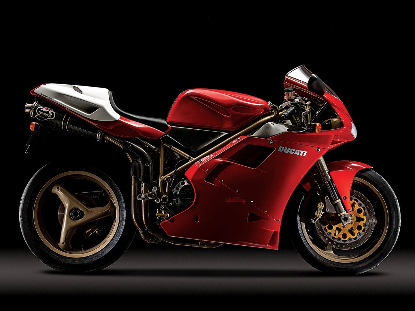 Accessories: Ducati 916