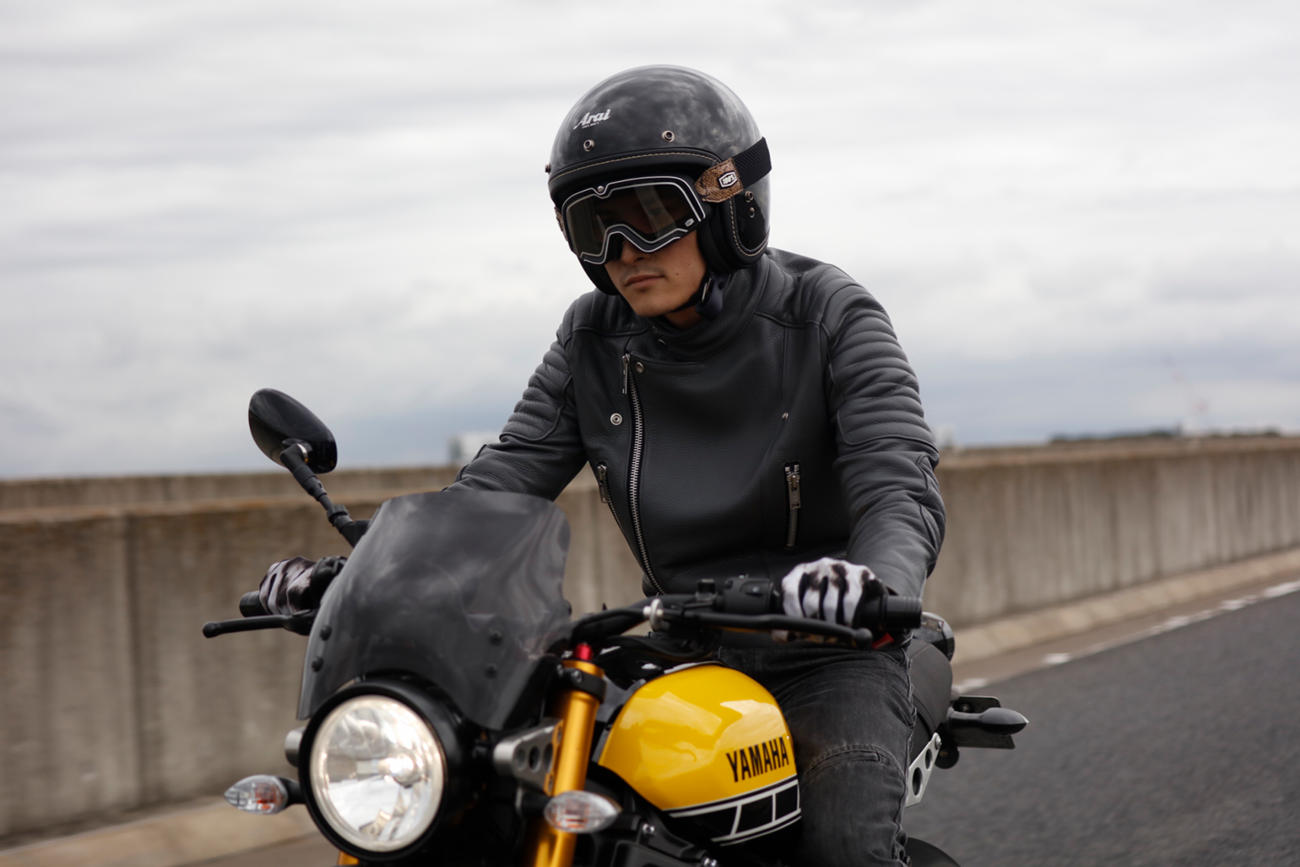 Arai Helmets - Classic-V Helmet - Black