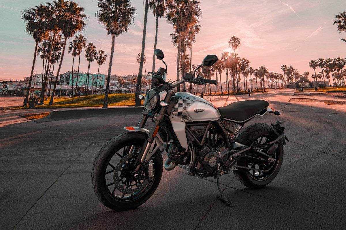 97181591AB - Old Skool Checkerboard fairings - Scrambler Icon