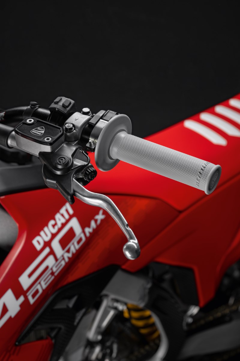 96281201AA - MX Grip Full Diamond Soft - Desmo450