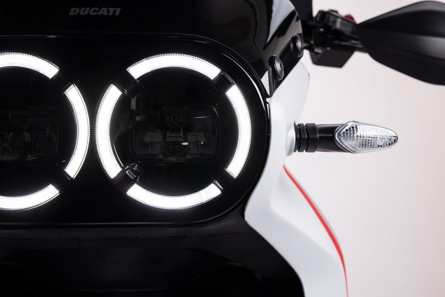 2025 Ducati DesertX - Star White Silk