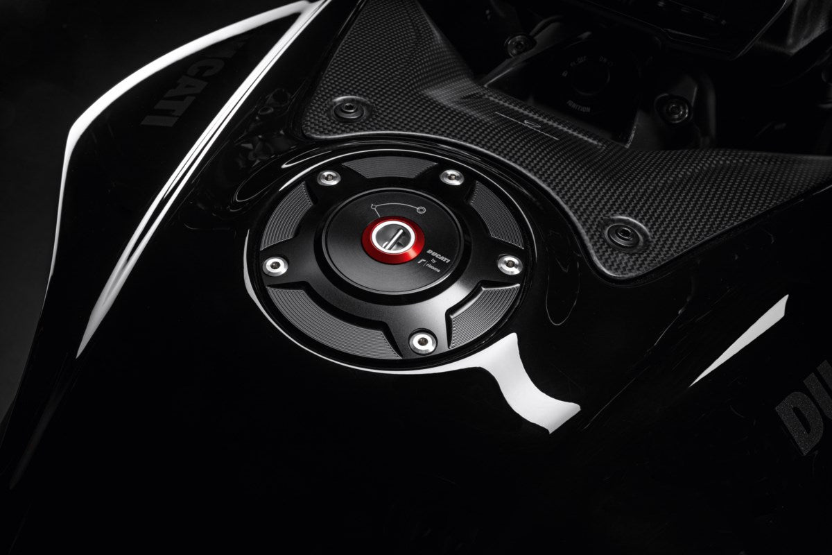 CLOSEOUT - BILLET ALUMINUM FUEL TANK CAP - BLACK