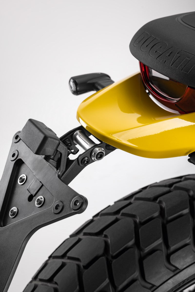 97382041AA - High number plate support