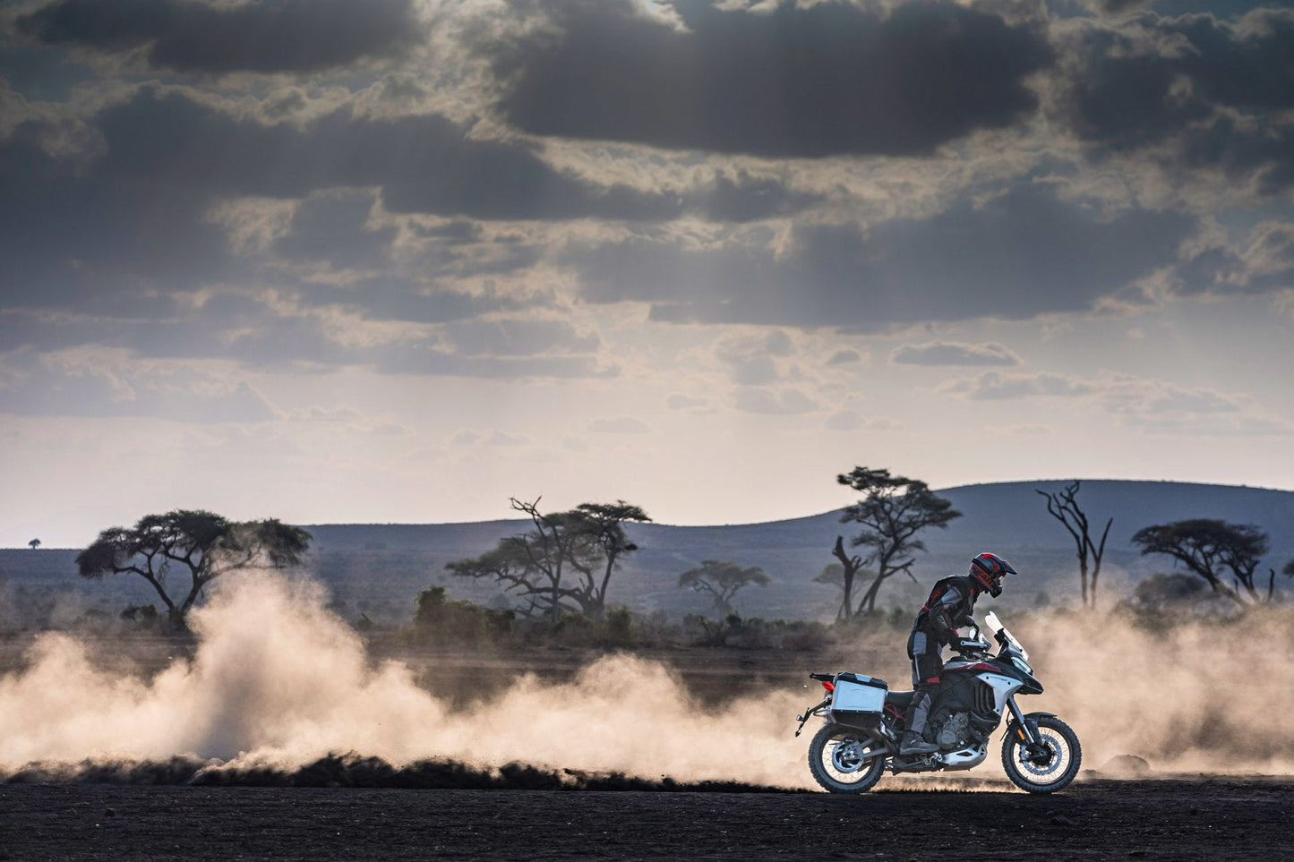 2025 Ducati Multistrada V4 Rally - Red