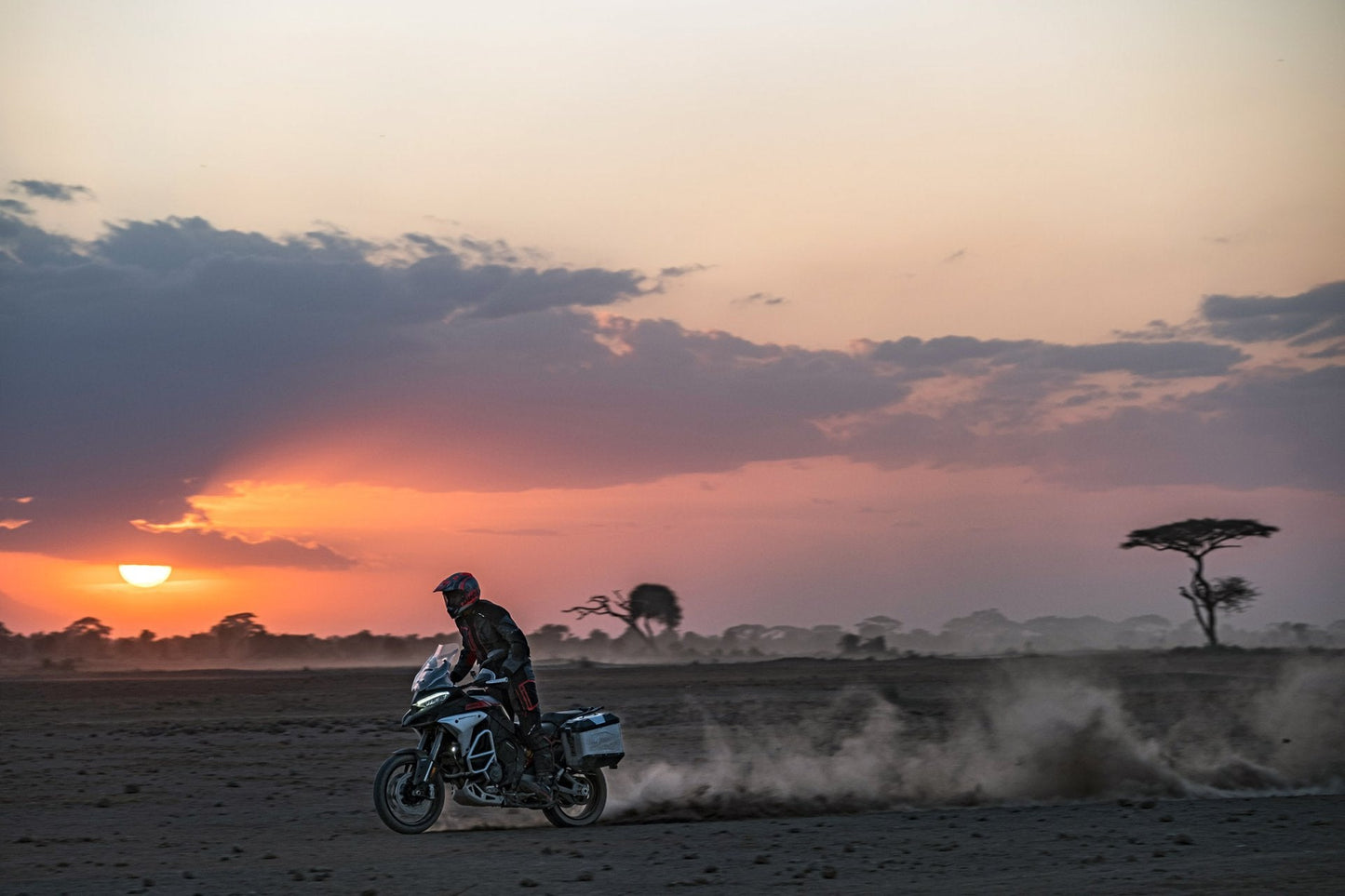 2025 Ducati Multistrada V4 Rally - Red