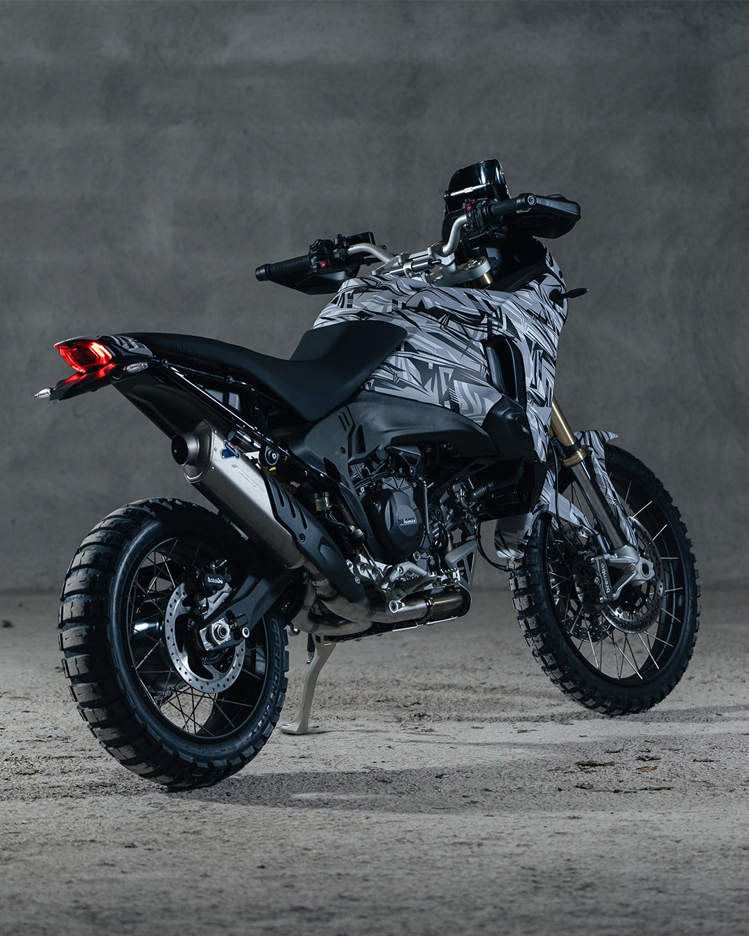 2026 Ducati DesertX V2