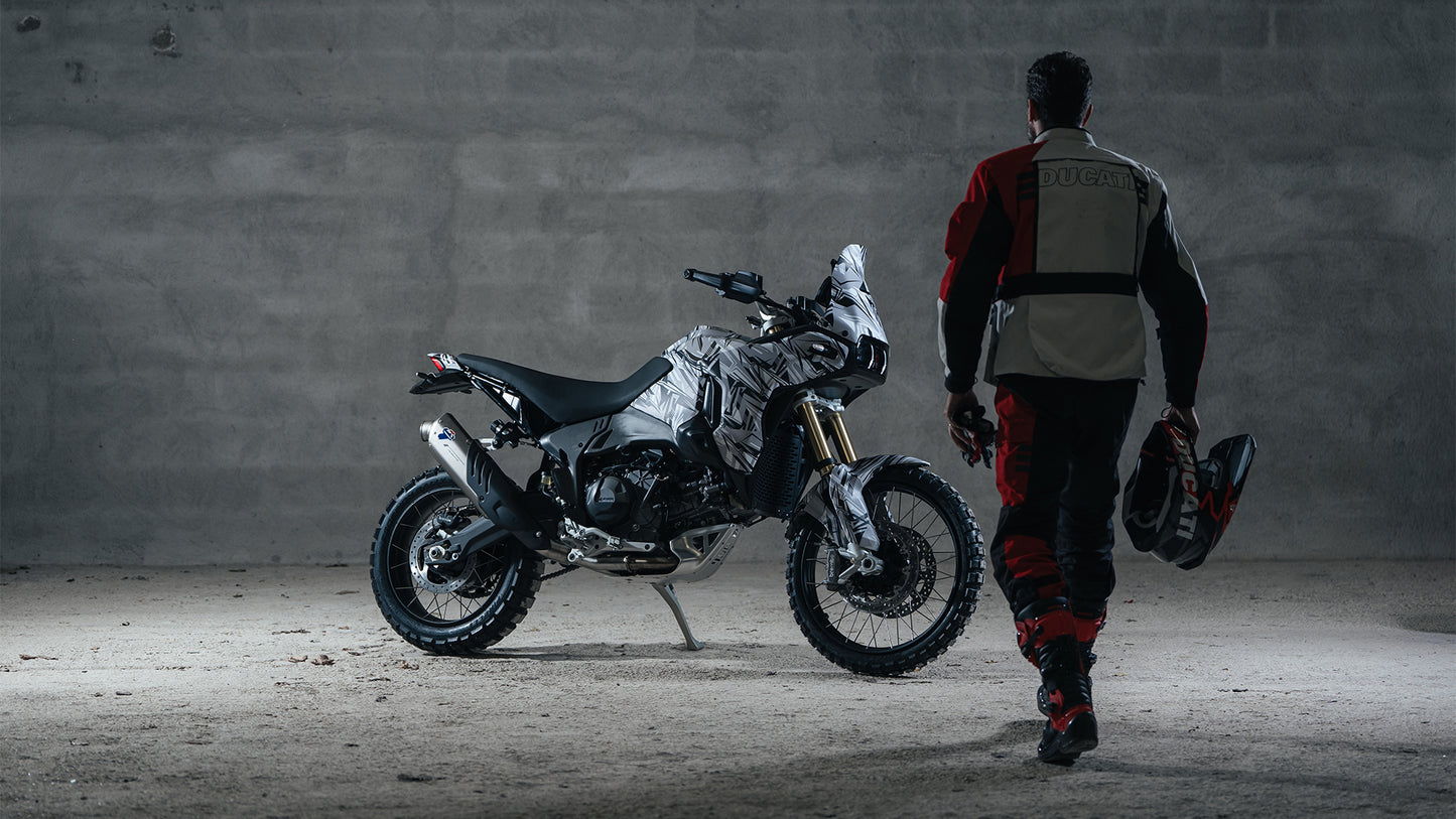 2026 Ducati DesertX V2