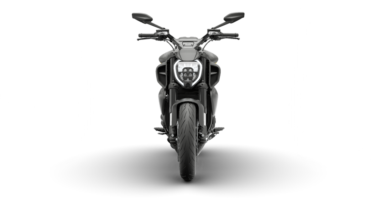 2025 Ducati Diavel V4 - Black Roadster