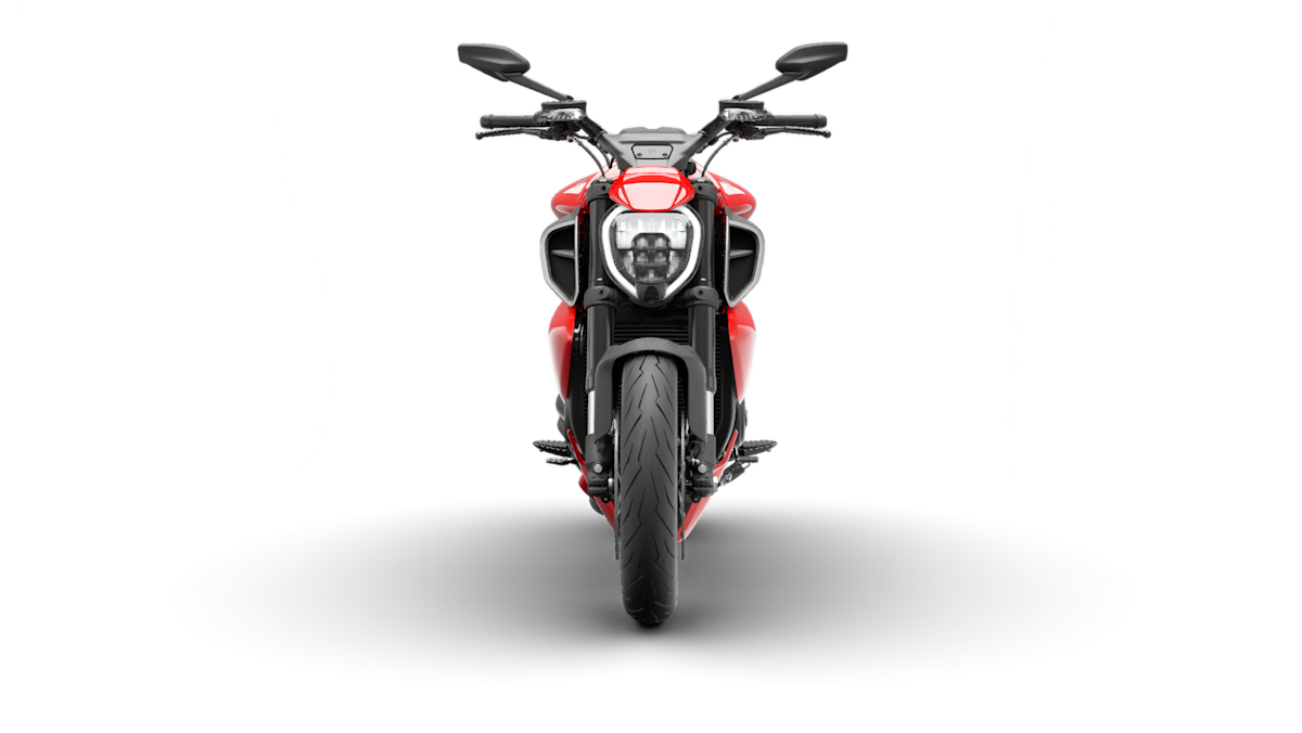 2025 Ducati Diavel V4 - Red