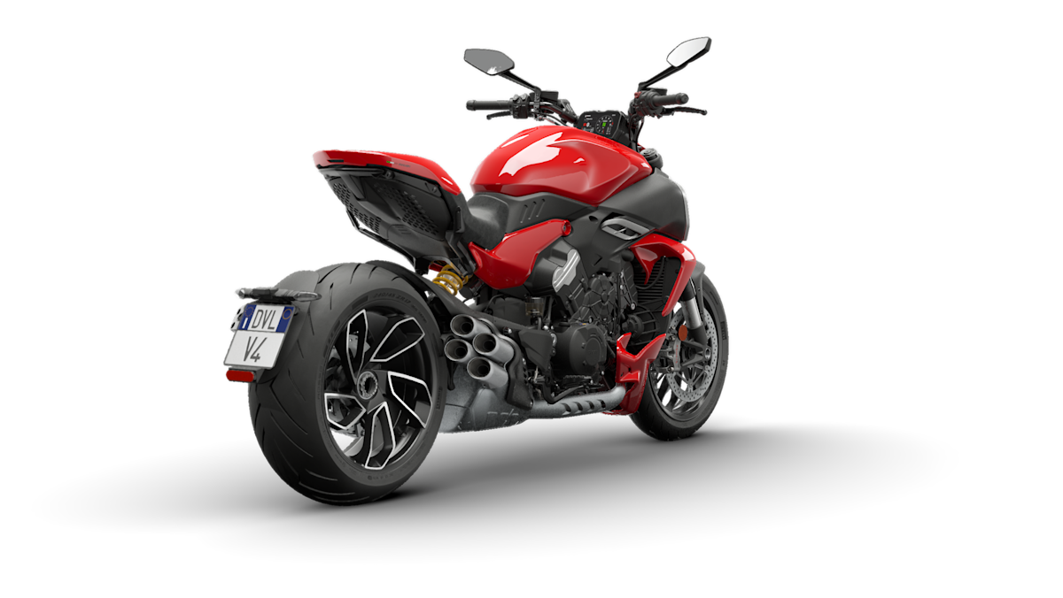 2025 Ducati Diavel V4 - Red