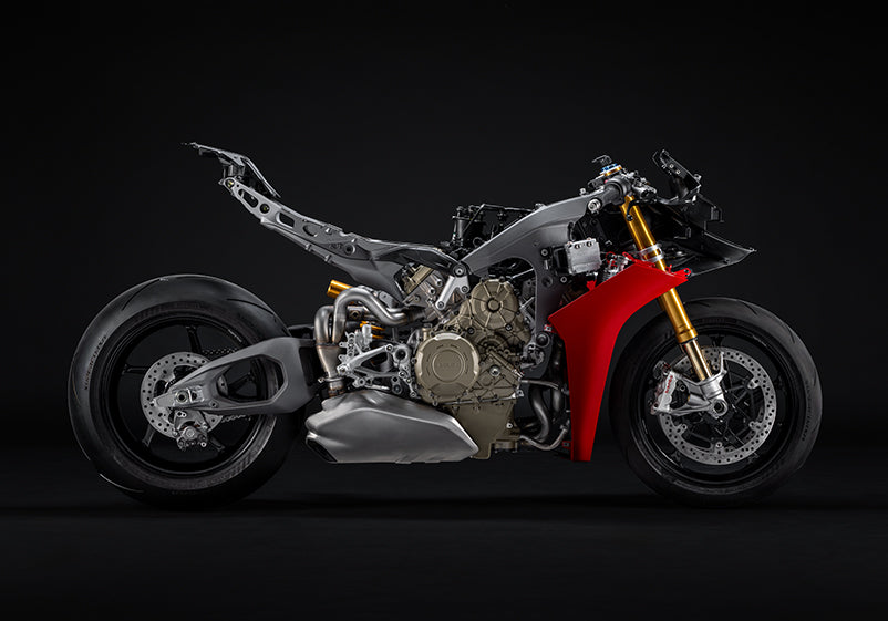 2025 Ducati Panigale V4 - Red