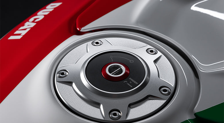 2025 Ducati Panigale V4 Tricolore (LIMITED AVAILABILITY)