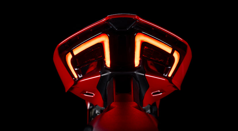 2025 Ducati Panigale V4 - Red