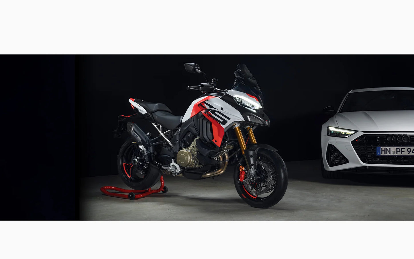 2025 Ducati Multistrada V4 RS - Iceberg White