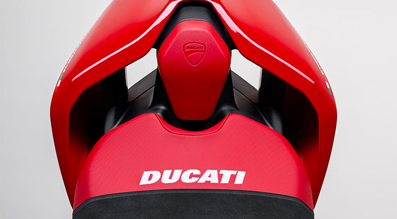 2025 Ducati Streetfighter V4 Supreme