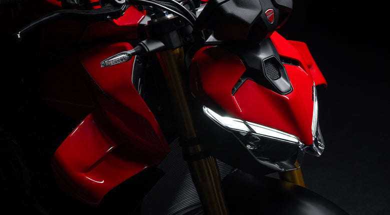 2025 Ducati Streetfighter V4 - Red