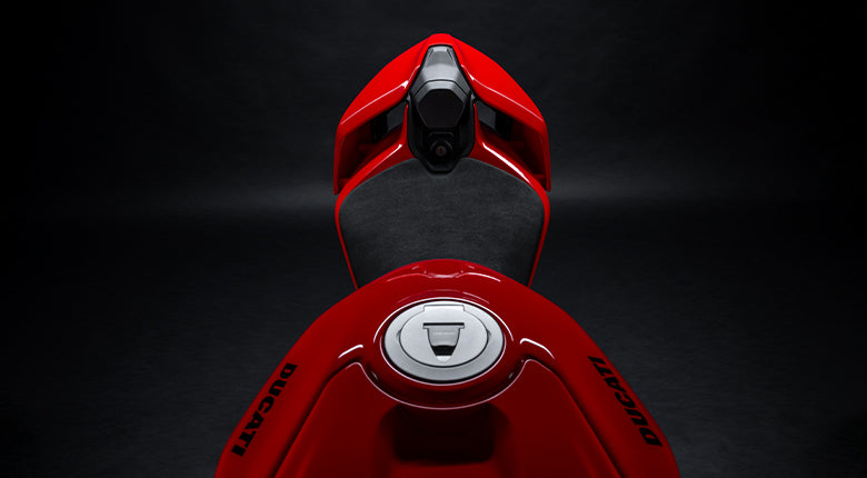 2025 Ducati Streetfighter V4 - Red