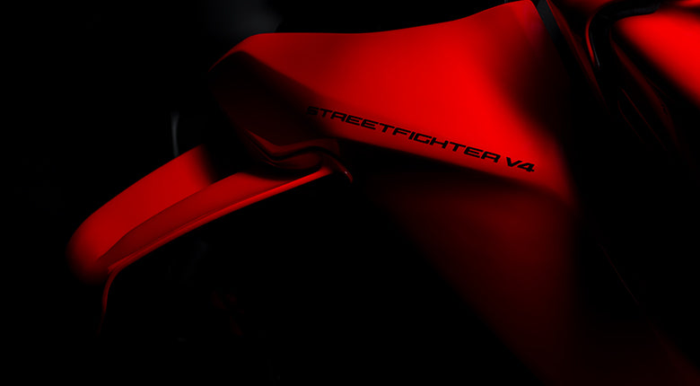 2025 Ducati Streetfighter V4 - Red