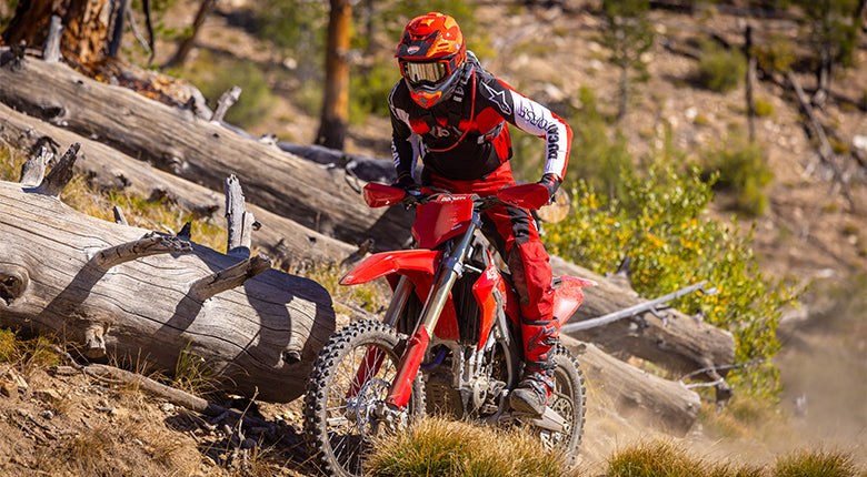 2026 Ducati Desmo450 EDX