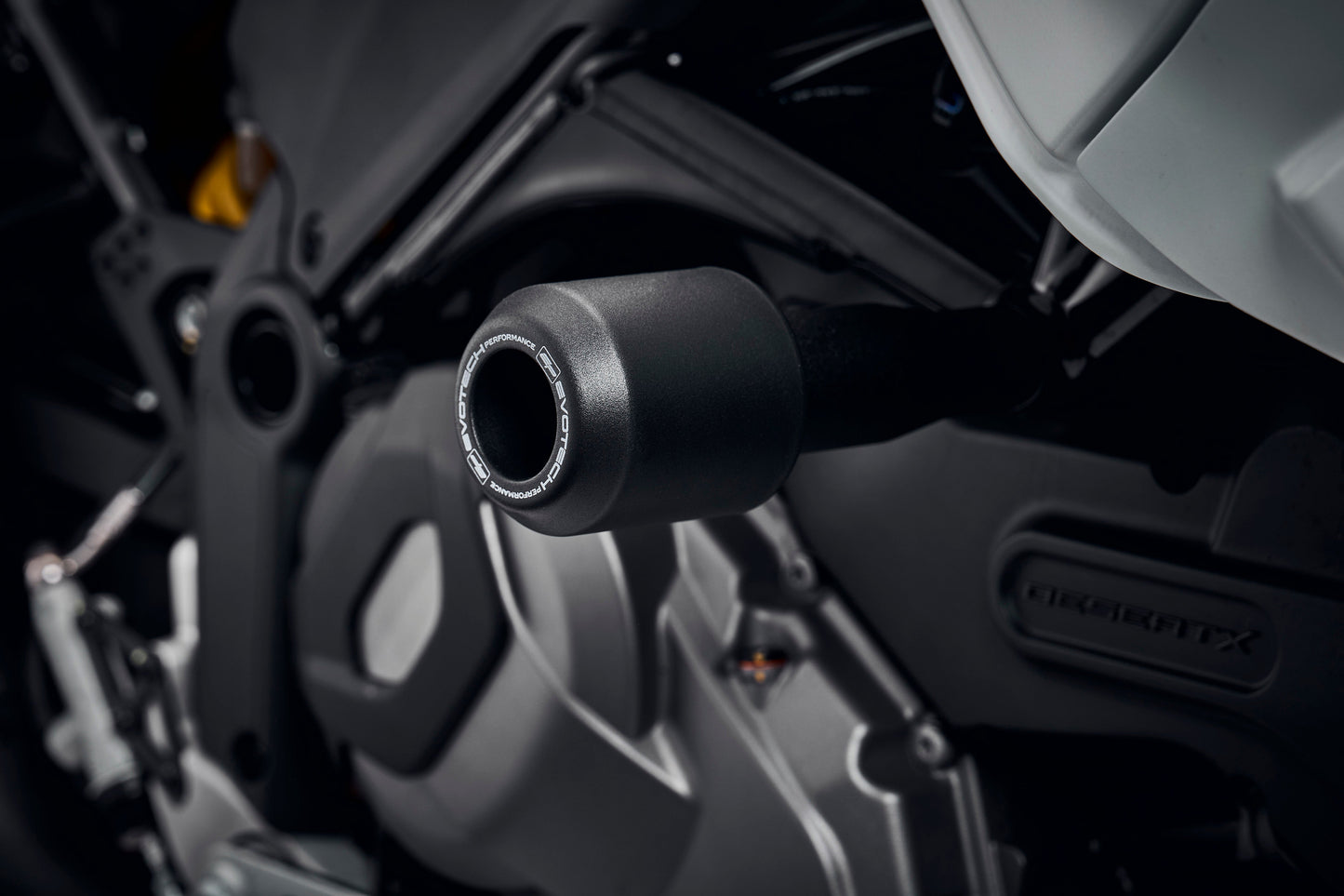 PRN015992 - Evotech Crash Bobbins