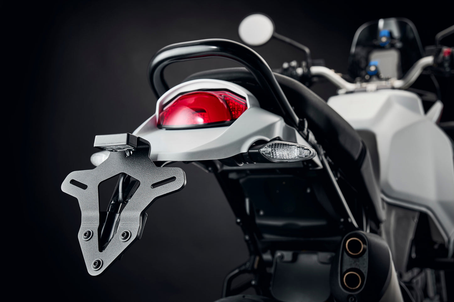 PRN016010 - Evotech Tail Tidy