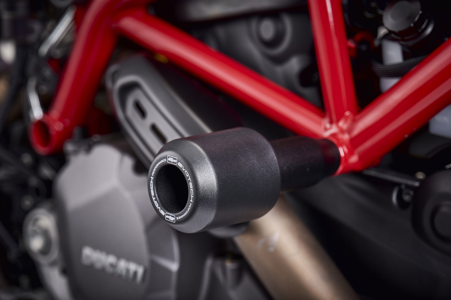 PRN010926 - Evotech Crash Bobbins