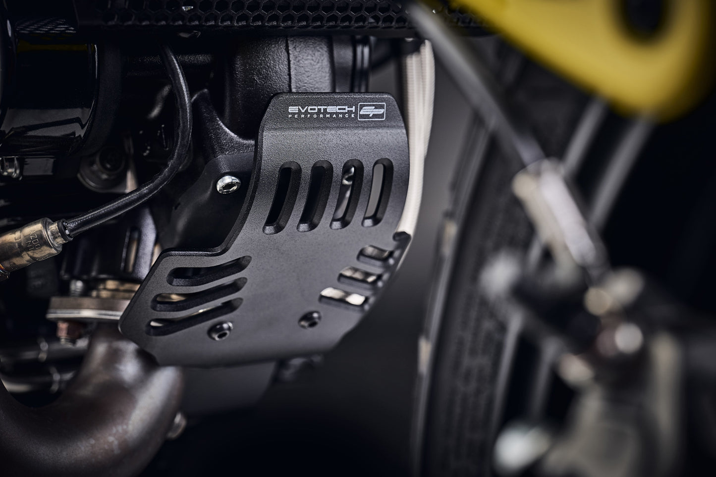 PRN012331-014122 - Evotech Engine Guard Protector