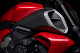 2024 Ducati Diavel V4 Red