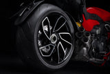 2024 Ducati Diavel V4 Red