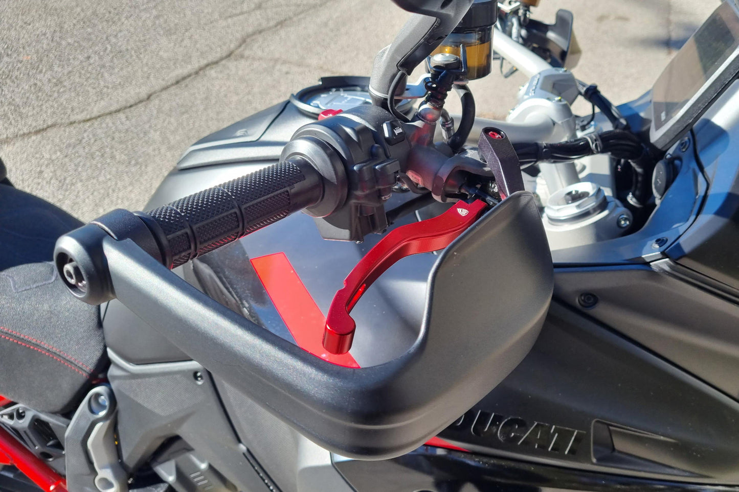 IFA03 - CNC Racing Mounting kit for Brembo RCS Clutch master cylinders for Ducati Multistrada V4 and Hypermotard 698 Mono