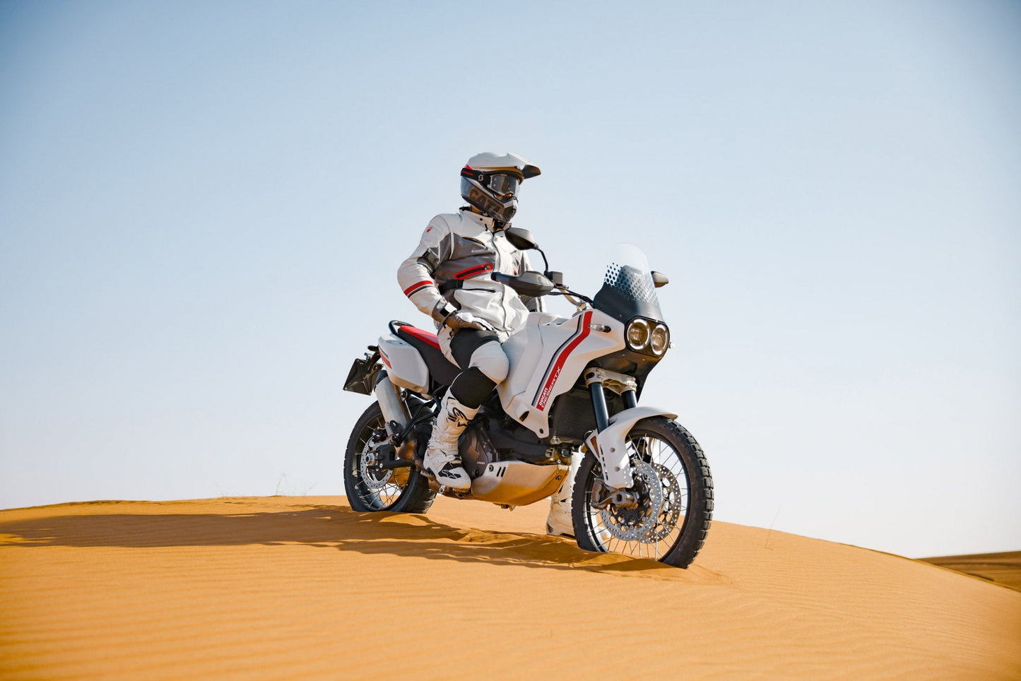 2025 Ducati DesertX - Star White Silk