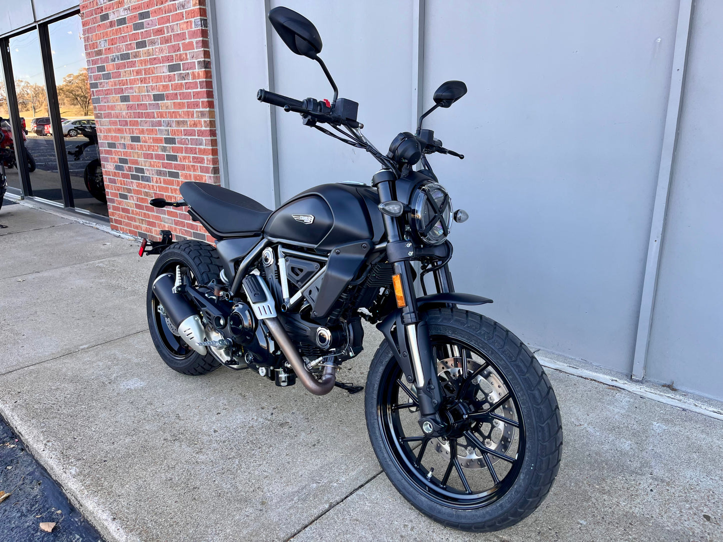 PREMIUM PREOWNED 2025 Ducati Scrambler Icon Dark (2368)