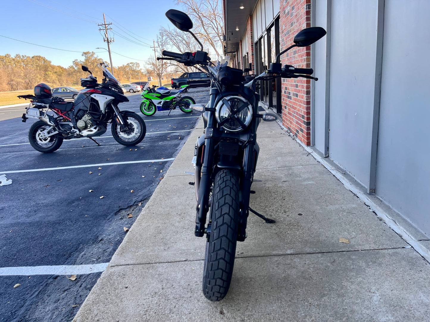 PREMIUM PREOWNED 2025 Ducati Scrambler Icon Dark (2368)