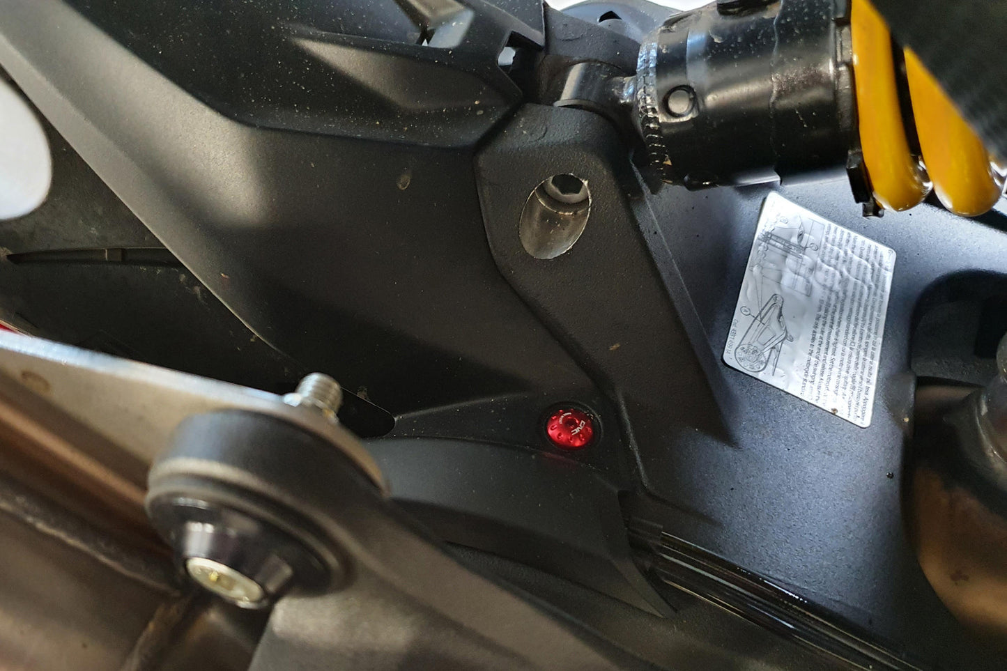 KV473 - CNC Racing Water Cooler Side Cover OR Rear Mudguard Screw Kit for the Ducati Monster 937