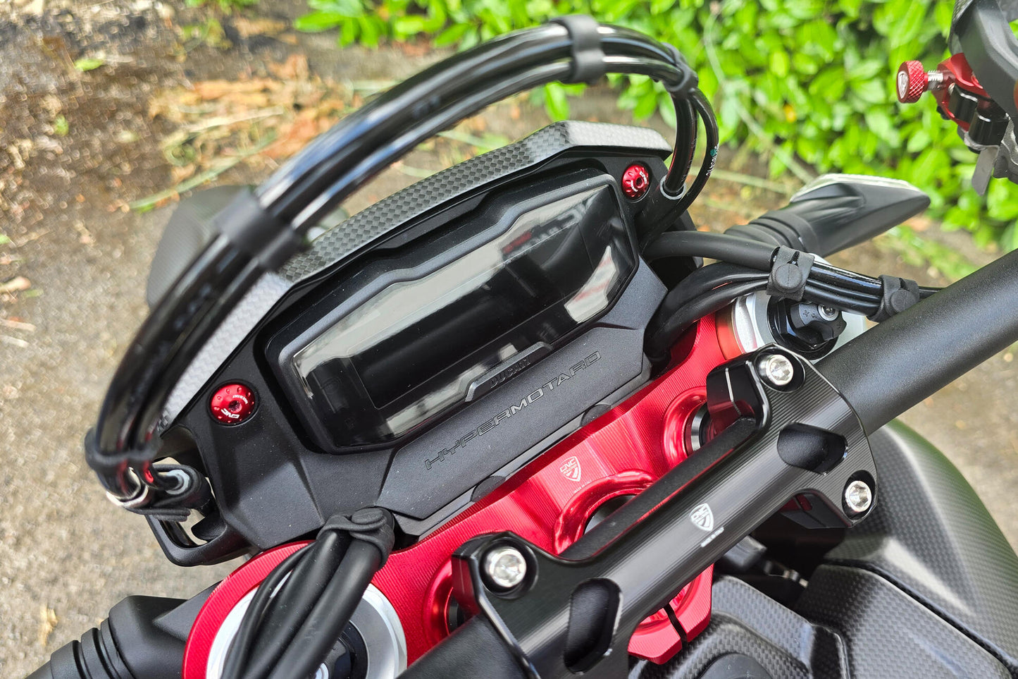 KV482 - CNC Racing Dash Cover Screw Kit for the Ducati Hypermotard 698 Mono