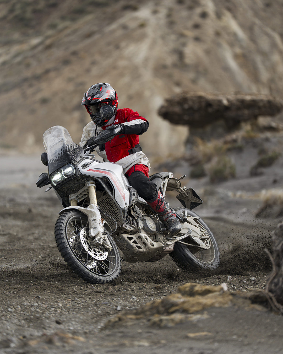 2026 Ducati DesertX V2