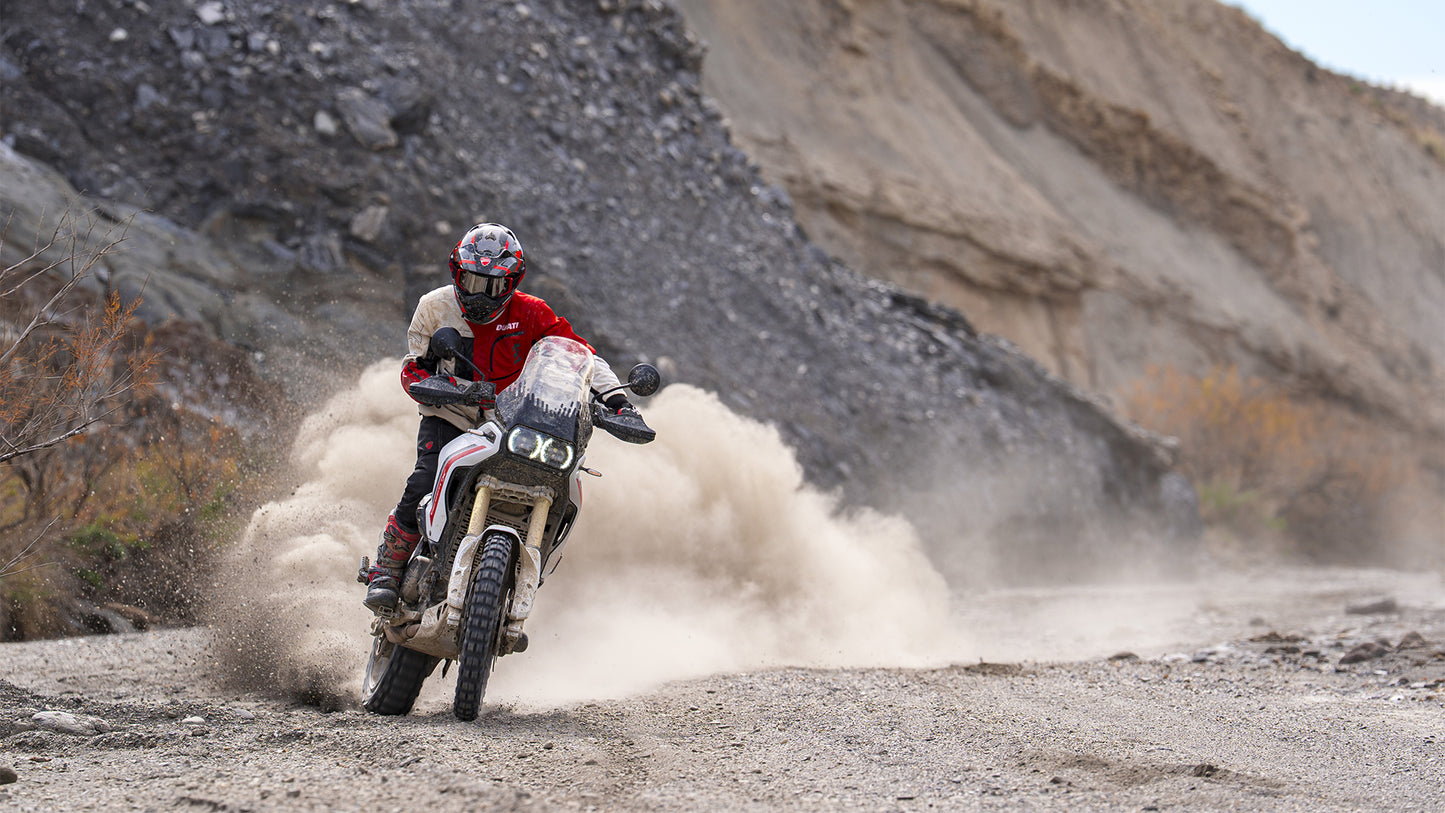 2026 Ducati DesertX V2