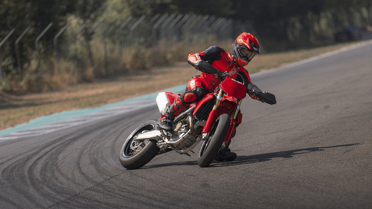 2027 Ducati Desmo450 SM