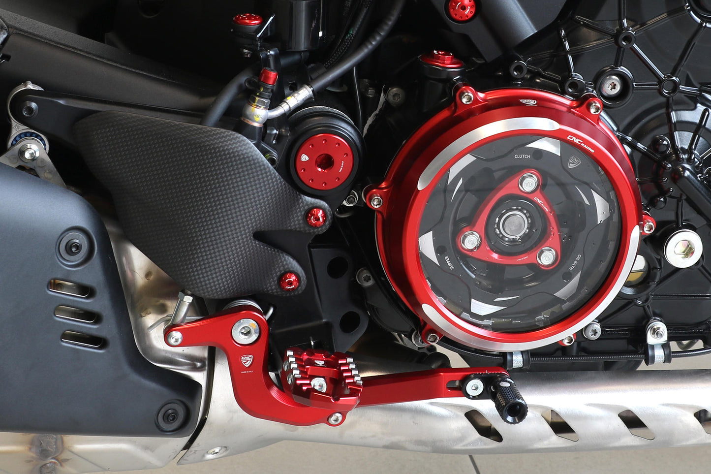 PEC04 - CNC Racing - SLIDE Adjustable Foot Lever Kit for Diavel V4