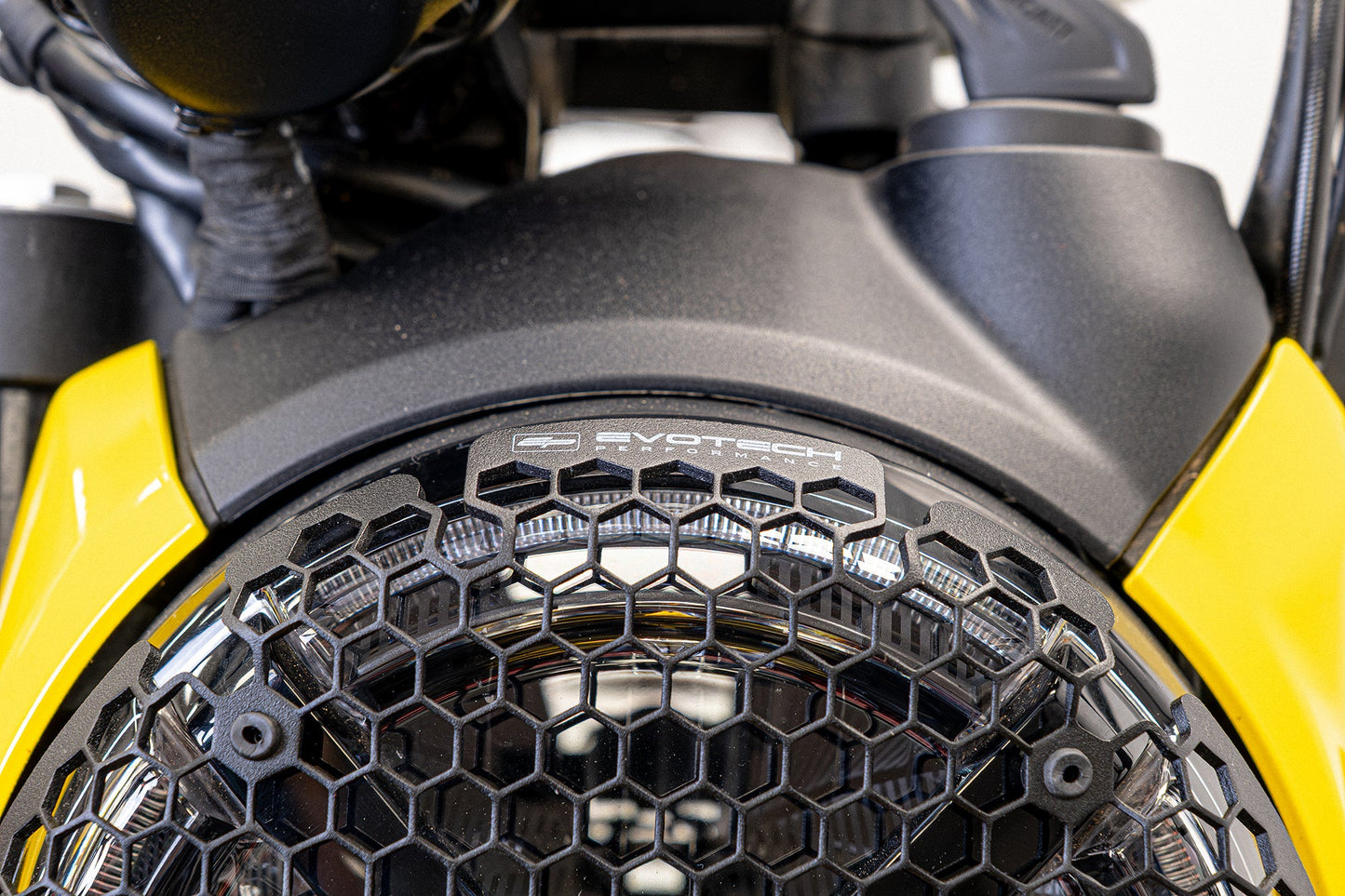 PRN018578 - Evotech Headlight Guard