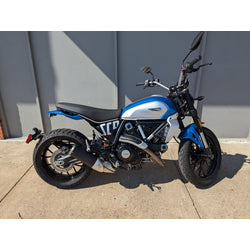PREMIUM PREOWNED 2025 Ducati Scrambler Icon (2307)