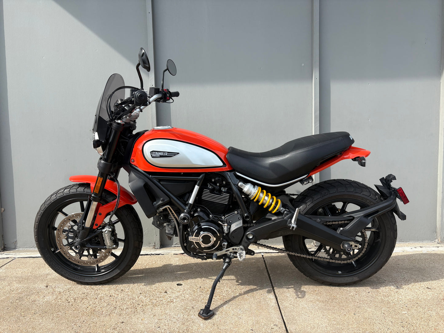 PREMIUM PREOWNED 2019 Ducati Scrambler Icon (1509)