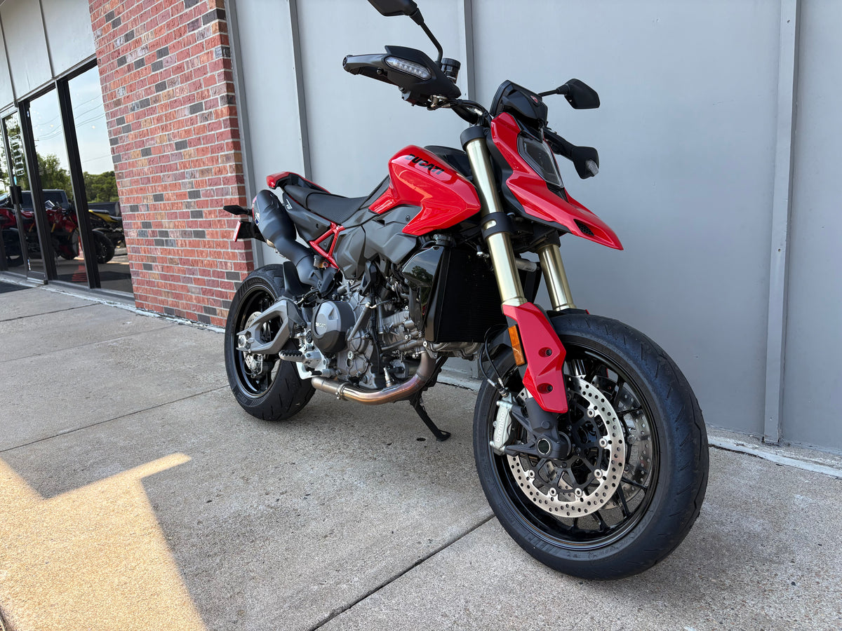 DEMO 2026 Hypermotard V2 (2497)